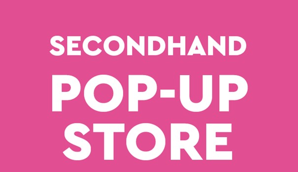 KI-basierte Bildbeschreibung. Weißer Text auf hellrosa Hintergrund: Secondhand Pop-Up Store.